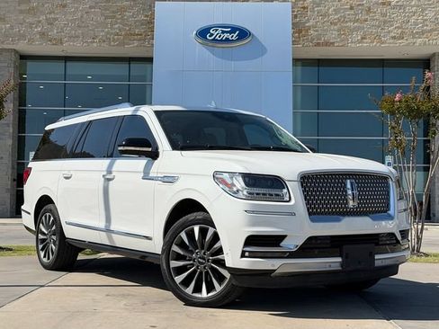 Used 2021 Lincoln Navigator L Reserve w/ Luxury Package RWD image 1
