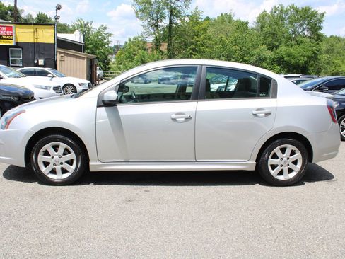 Used 2012 Nissan Sentra 2.0 SR FWD image 12