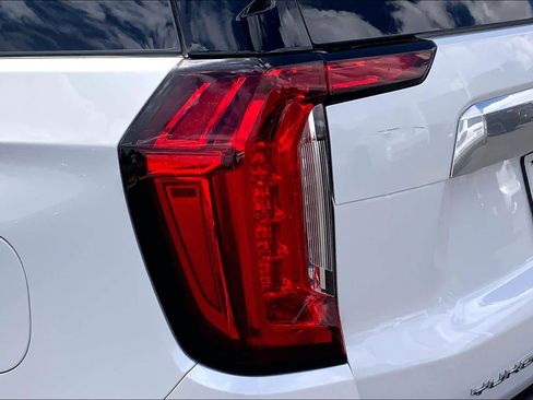 Used 2023 GMC Yukon XL Denali w/ Max Trailering Package AWD/4WD image 29