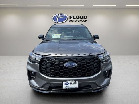 New 2026 Ford Explorer ST-Line AWD/4WD image 2