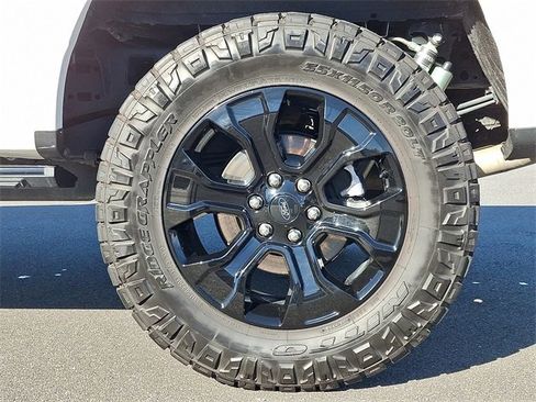 Certified 2023 Ford F150 Platinum w/ Equipment Group 701A High image 8