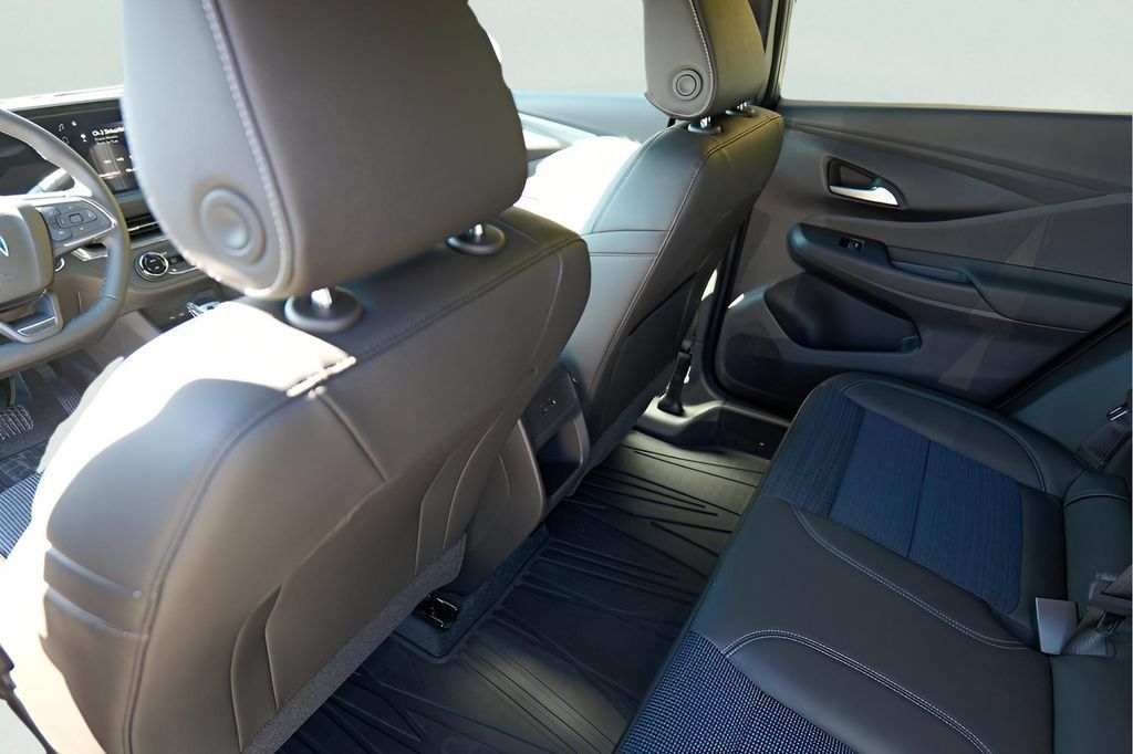 New 2026 Buick Envista Sport Touring w/ Convenience I Package FWD image 22