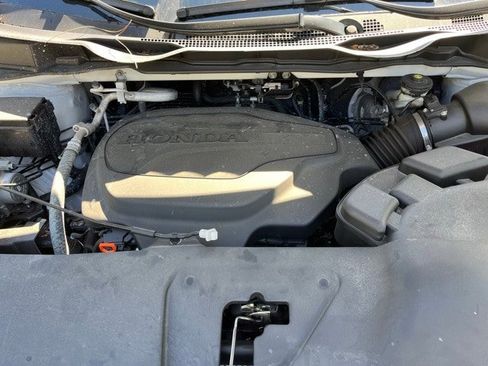 Used 2024 Honda Odyssey Sport image 4