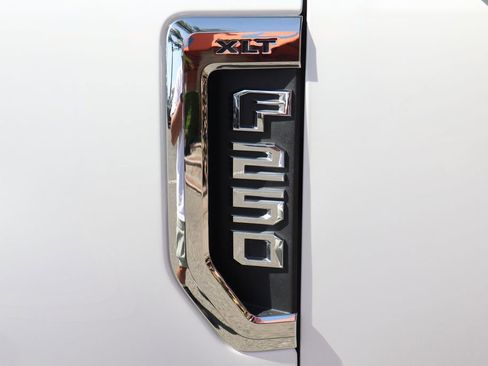 Used 2021 Ford F250 XLT w/ XLT Value Package image 56