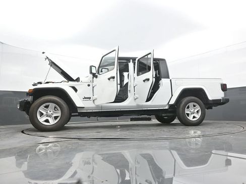 Used 2022 Jeep Gladiator Sport AWD/4WD image 64