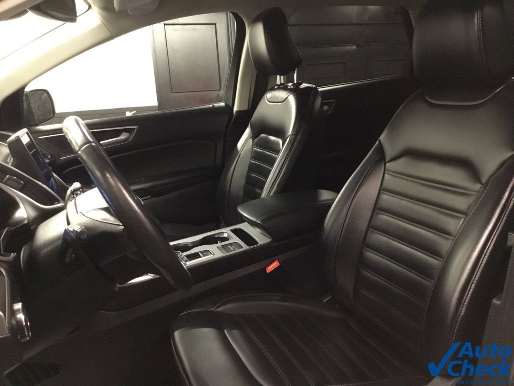 Used 2021 Ford Edge SEL w/ Convenience Package AWD/4WD image 24