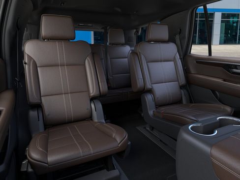 New 2026 Chevrolet Tahoe High Country AWD/4WD image 17
