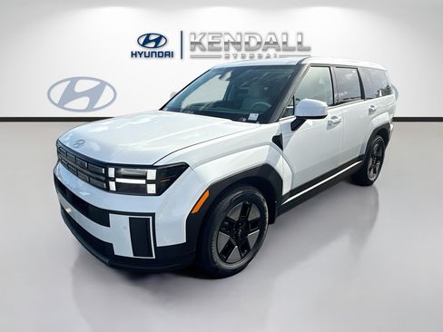 New 2026 Hyundai Santa Fe SE FWD image 3
