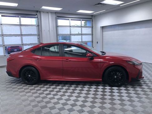 Certified 2025 Toyota Camry SE image 27