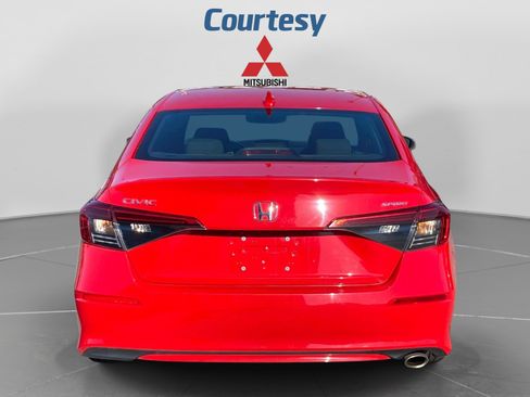 Used 2024 Honda Civic Sport image 4