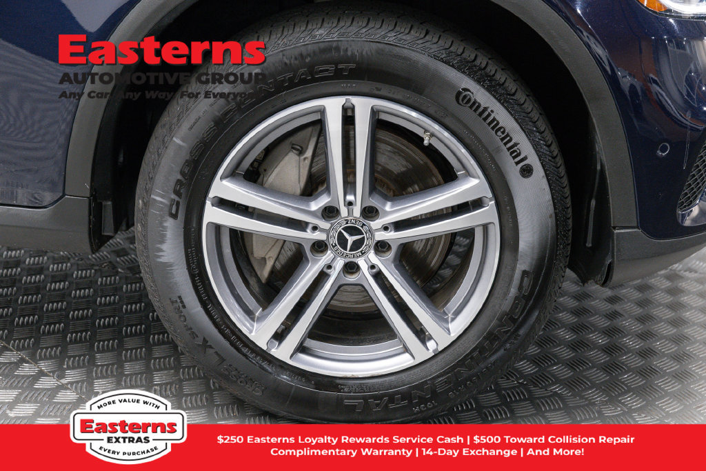 Used 2021 Mercedes-Benz GLC 300 4MATIC image 33