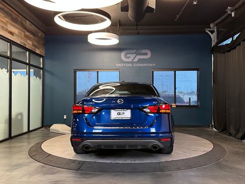 Used 2019 Nissan Altima 2.5 SR w/ SR Premium Package image 4