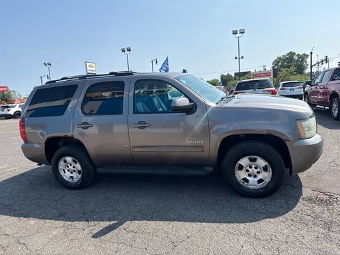 Used 2011 Chevrolet Tahoe LT AWD/4WD image 8