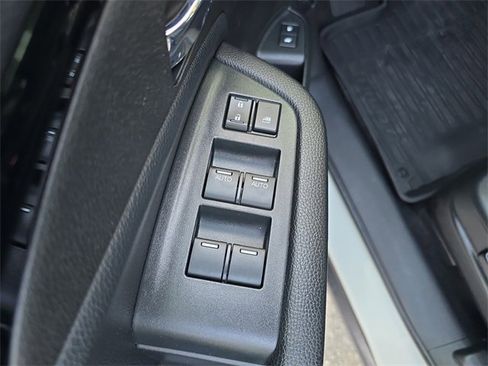 Used 2022 Honda Pilot Touring image 17