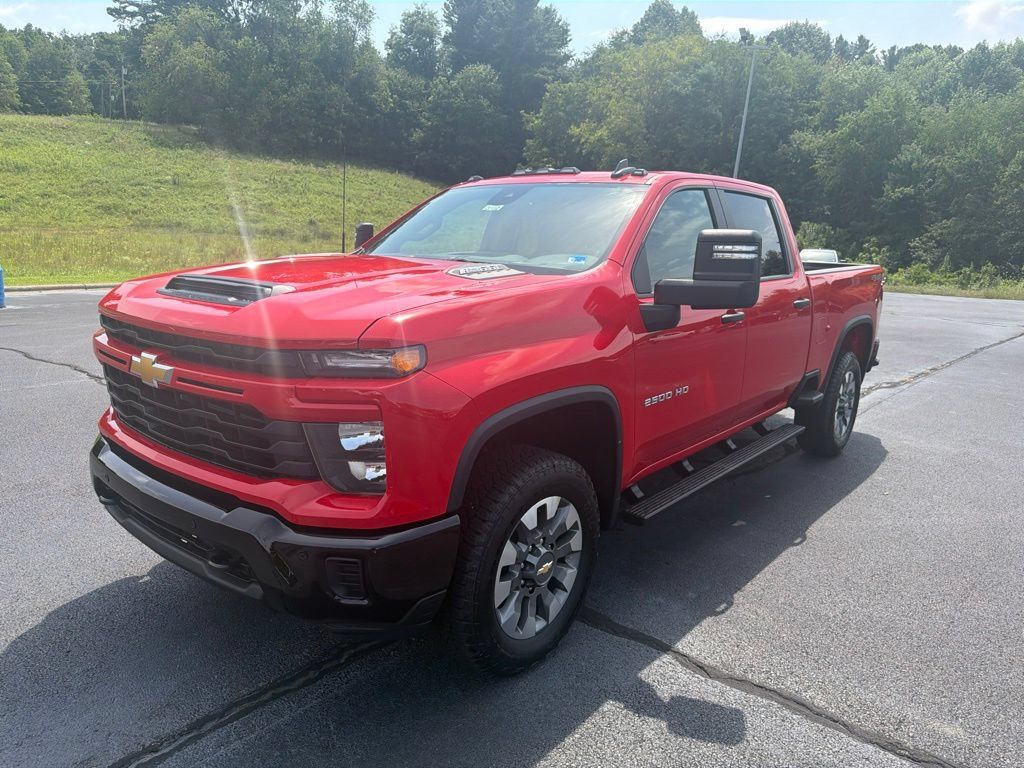 New 2026 Chevrolet Silverado 2500 Custom w/ Custom Value Package AWD/4WD image 4