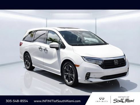 Used 2022 Honda Odyssey Elite image 3