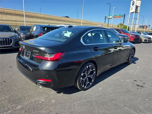 Used 2025 BMW 330i 330i image 3