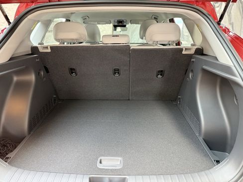 New 2026 Hyundai Kona SE image 13