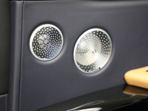 New 2026 Rolls-Royce Cullinan image 36