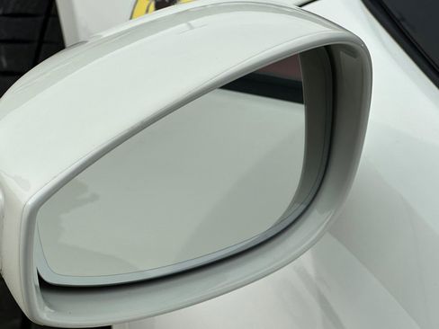 Used 2017 Ferrari 488 Spider image 40