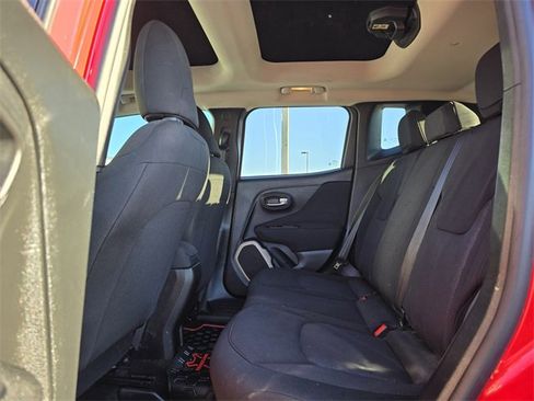 Used 2017 Jeep Renegade Sport w/ Power & Air Group image 16