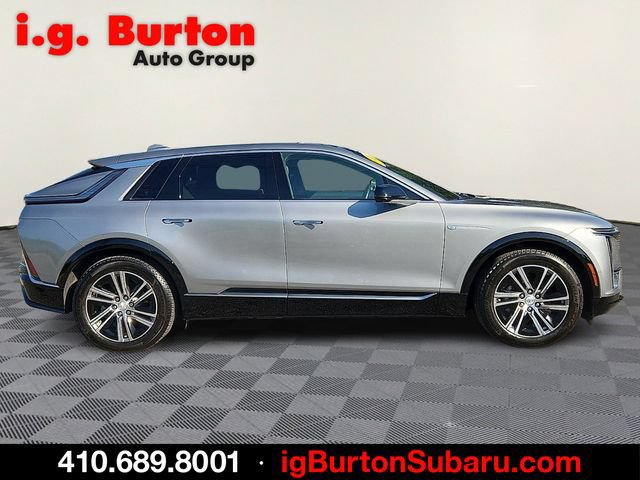 Used 2025 Cadillac Lyriq Luxury RWD image 7