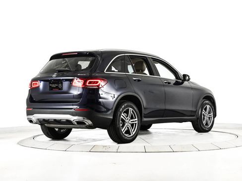 Certified 2022 Mercedes-Benz GLC 300 4MATIC image 5
