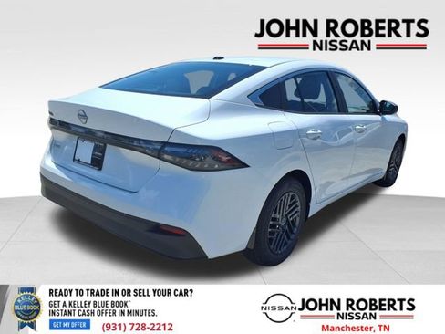 New 2026 Nissan Sentra SV w/ Floor Mat Package FWD image 16