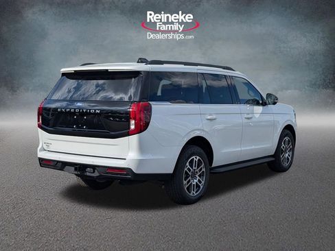 New 2026 Ford Expedition Active AWD/4WD image 4