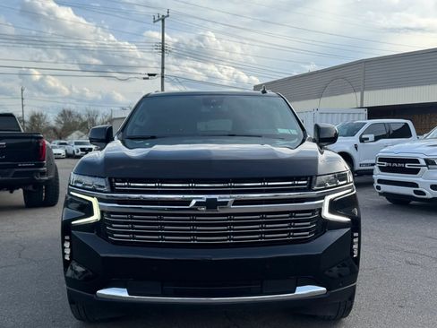 Used 2023 Chevrolet Tahoe RST RWD image 2