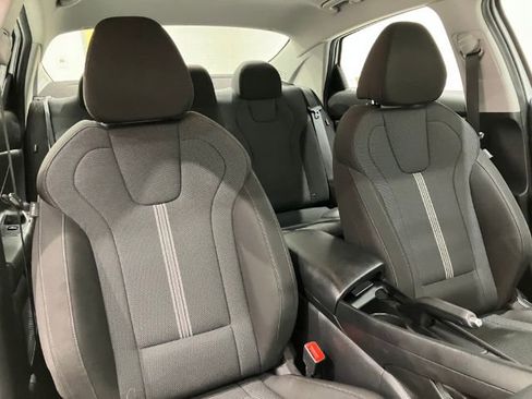 Used 2024 Hyundai Elantra SE image 43