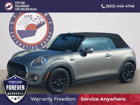 Used 2019 MINI Cooper Convertible FWD image 1