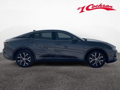 Used 2023 Toyota Crown XLE image 19