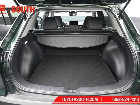 Used 2026 Toyota Corolla Cross XLE AWD/4WD image 28