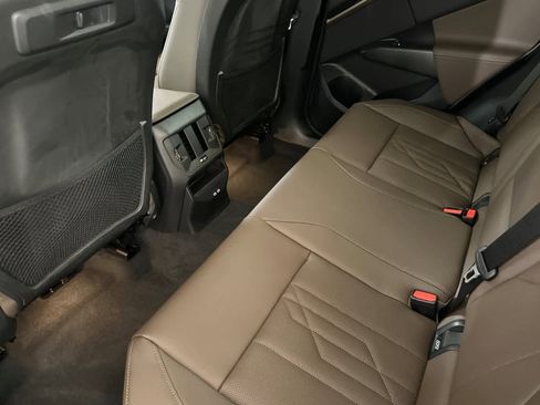 Used 2025 BMW X3 xDrive30i w/ Convenience Package image 4