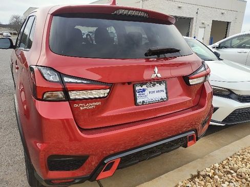 Used 2024 Mitsubishi Outlander Sport AWD image 5