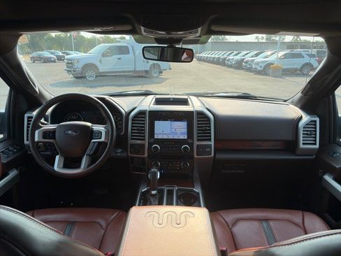 Used 2019 Ford F150 King Ranch w/ Equipment Group 601A Luxury AWD/4WD image 27
