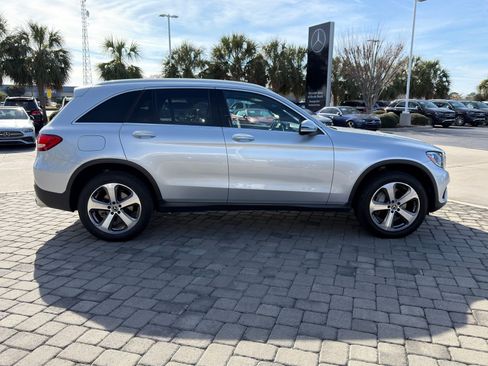 Used 2018 Mercedes-Benz GLC 300 4MATIC image 8