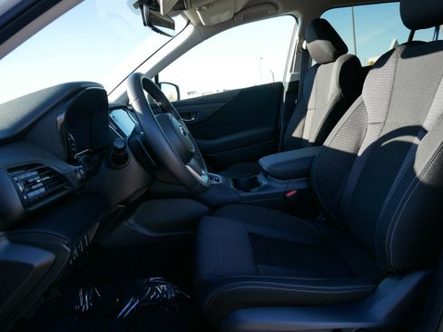 Certified 2025 Subaru Outback Premium image 32