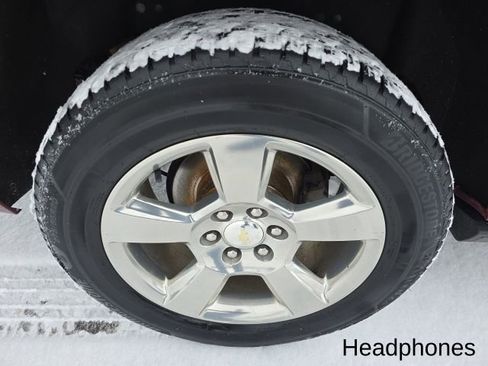 Used 2020 Chevrolet Suburban Premier image 40