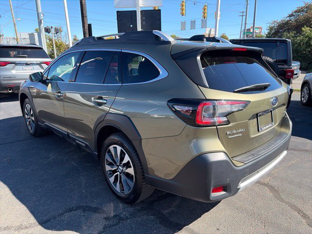 Used 2024 Subaru Outback Touring XT AWD/4WD image 4