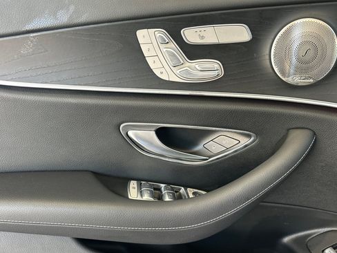 Used 2022 Mercedes-Benz E 350 Sedan image 12