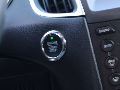 Used 2019 Ford Edge Titanium image 28