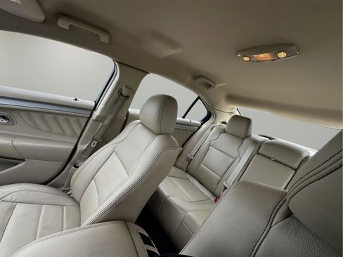 Used 2014 Ford Taurus SEL w/ Equipment Group 201A image 20