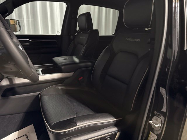 Used 2026 RAM 1500 Laramie AWD/4WD image 6