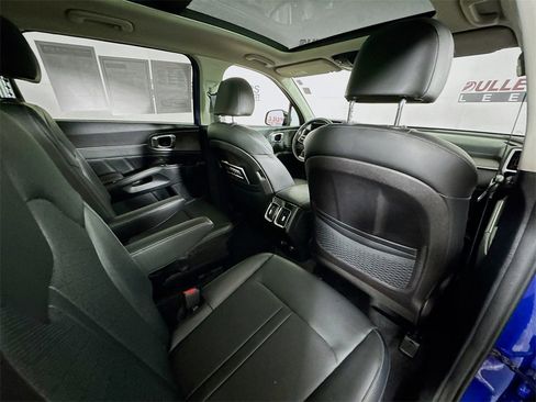Used 2022 Kia Sorento SX image 28