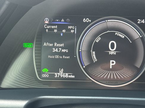 Used 2022 Lexus ES 300h w/ Premium Package image 23