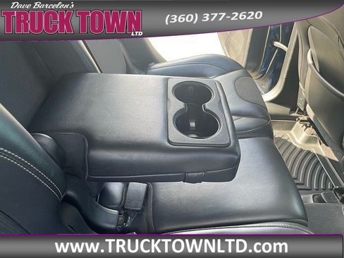 Used 2018 Jeep Cherokee Latitude Plus AWD/4WD image 15