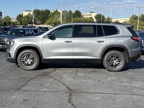 New 2026 GMC Acadia Elevation image 12