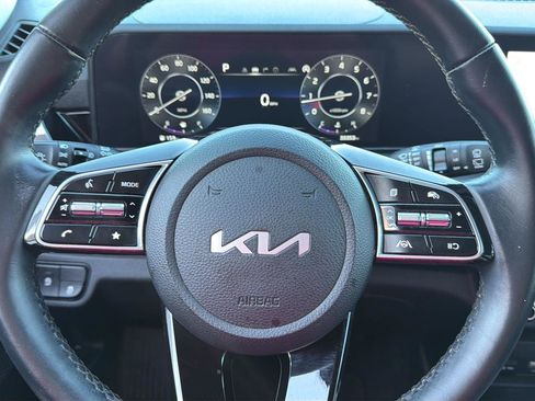 Used 2024 Kia Seltos S FWD image 16